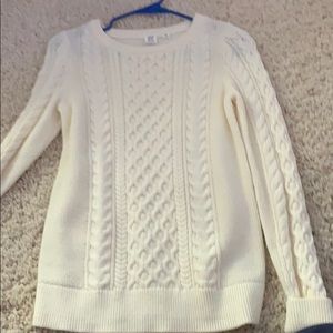 Gap sweater